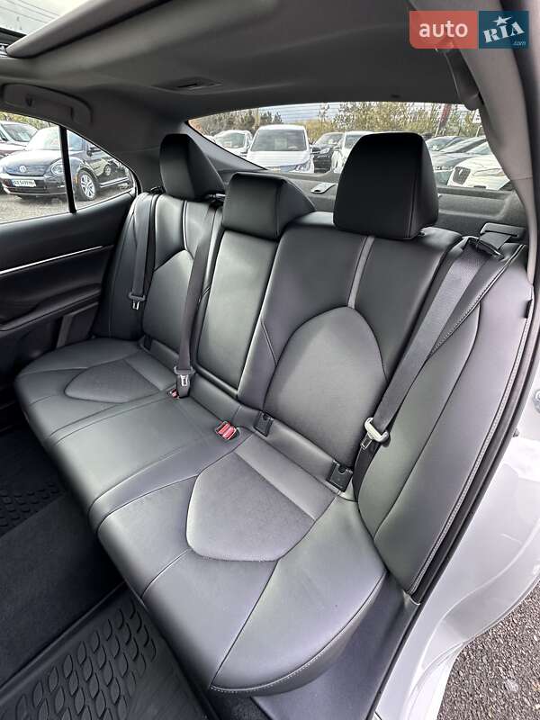 Седан Toyota Camry 2024 в Белогородке фото 21 Седан Toyota Camry 2024 в Белогородке