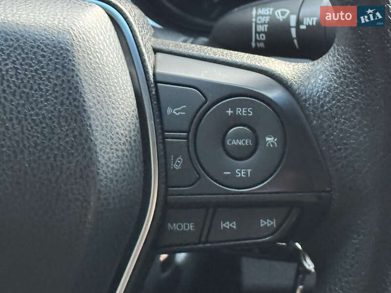 Седан Toyota Camry 2017 в Одессе