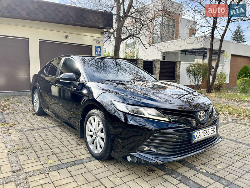 Седан Toyota Camry 2019 в Киеве фото 11 Седан Toyota Camry 2019 в Киеве