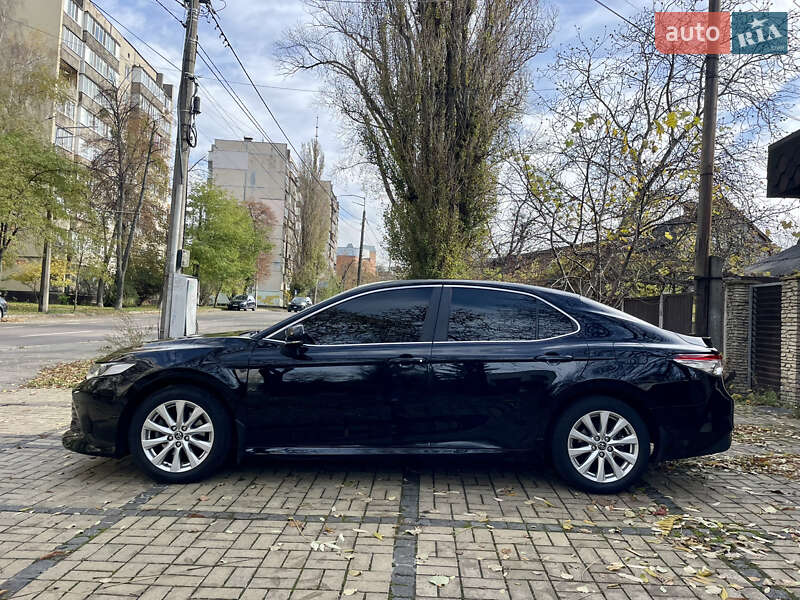Седан Toyota Camry 2019 в Киеве фото 18 Седан Toyota Camry 2019 в Киеве