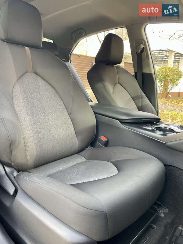 Седан Toyota Camry 2019 в Киеве фото 28 Седан Toyota Camry 2019 в Киеве