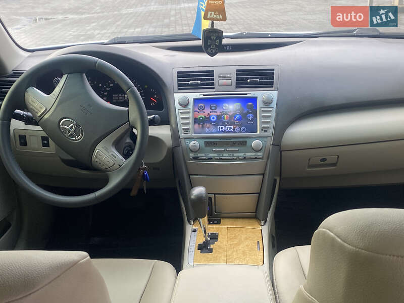 Седан Toyota Camry 2006 в Полтаві