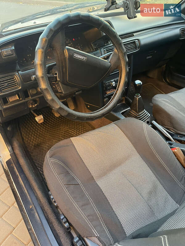 Седан Toyota Camry 1987 в Одессе фото 4 Седан Toyota Camry 1987 в Одессе