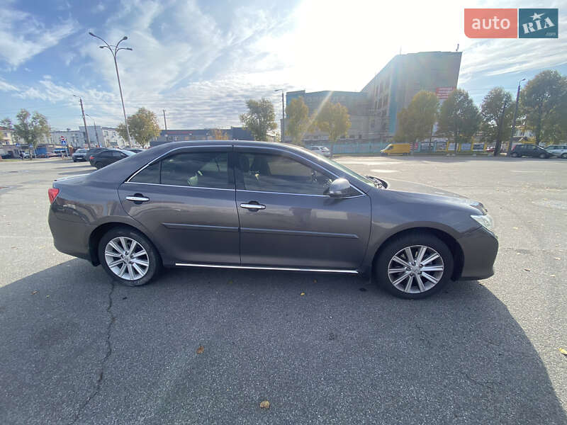 Седан Toyota Camry 2013 в Києві фото 2 Седан Toyota Camry 2013 в Києві