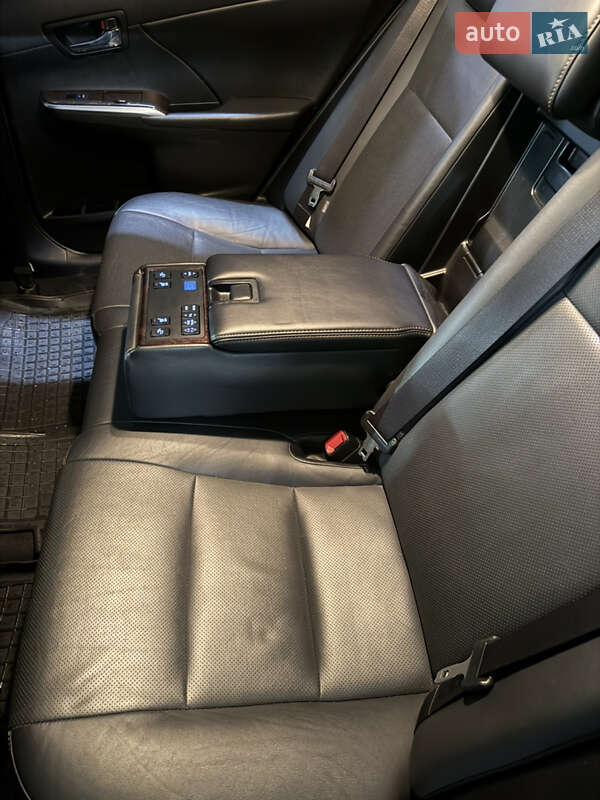 Седан Toyota Camry 2017 в Львове фото 13 Седан Toyota Camry 2017 в Львове