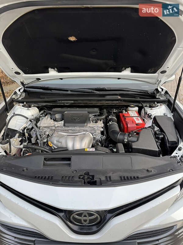 Седан Toyota Camry 2019 в Києві фото 11 Седан Toyota Camry 2019 в Києві