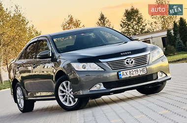 Седан Toyota Camry 2012 в Одессе