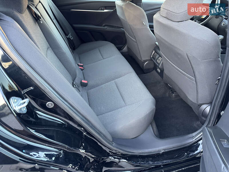 Седан Toyota Camry 2025 в Виннице фото 14 Седан Toyota Camry 2025 в Виннице