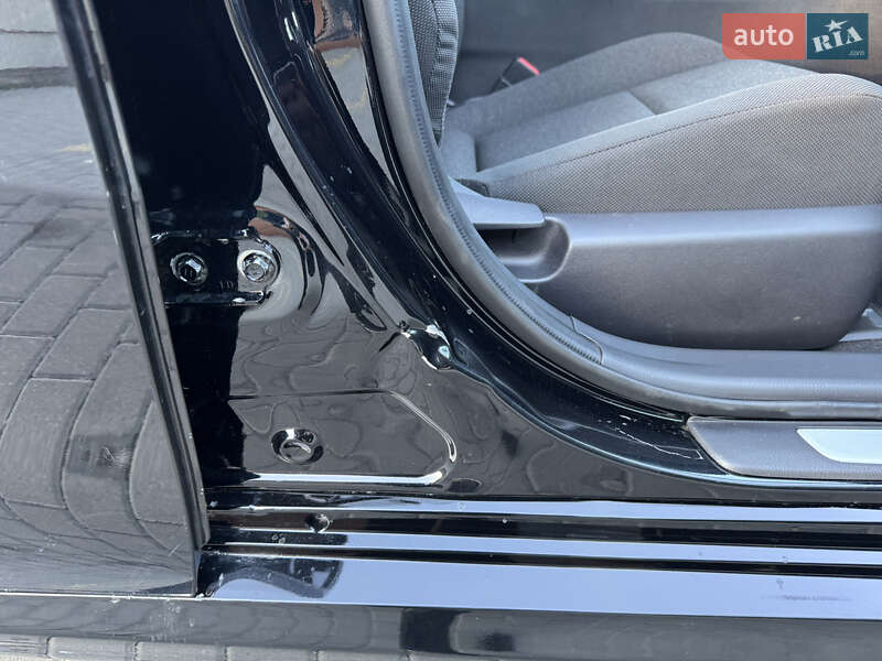 Седан Toyota Camry 2025 в Виннице фото 15 Седан Toyota Camry 2025 в Виннице