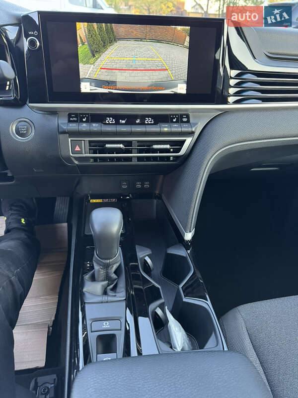 Седан Toyota Camry 2025 в Виннице фото 21 Седан Toyota Camry 2025 в Виннице