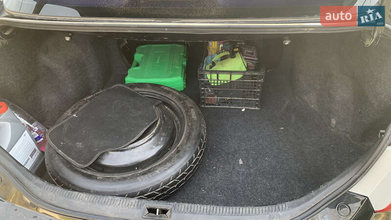 Седан Toyota Camry 2006 в Монастириській