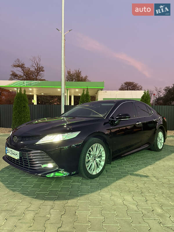 Toyota Camry 2018