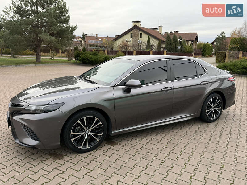 Седан Toyota Camry 2018 в Києві фото 2 Седан Toyota Camry 2018 в Києві