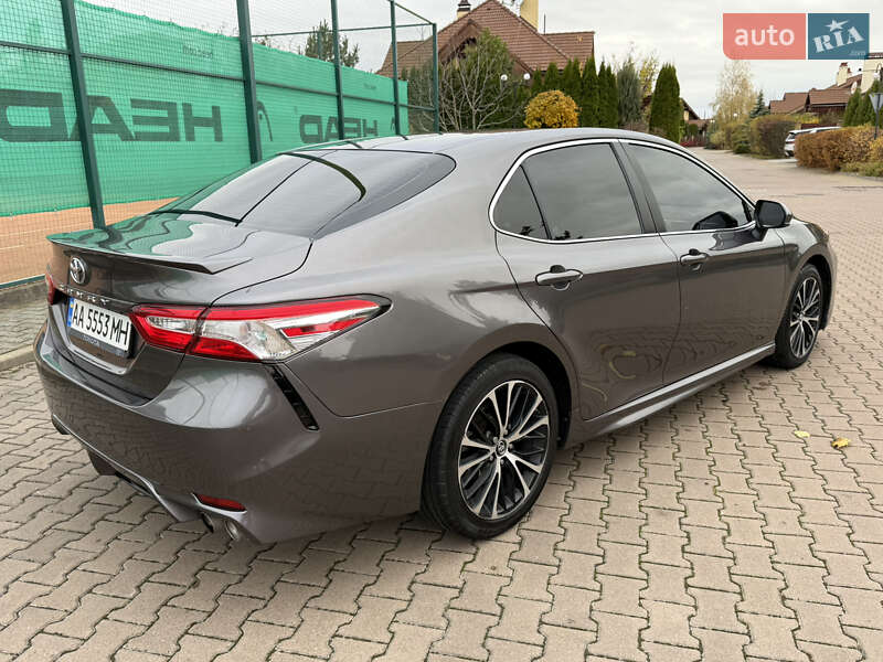 Седан Toyota Camry 2018 в Києві фото 8 Седан Toyota Camry 2018 в Києві