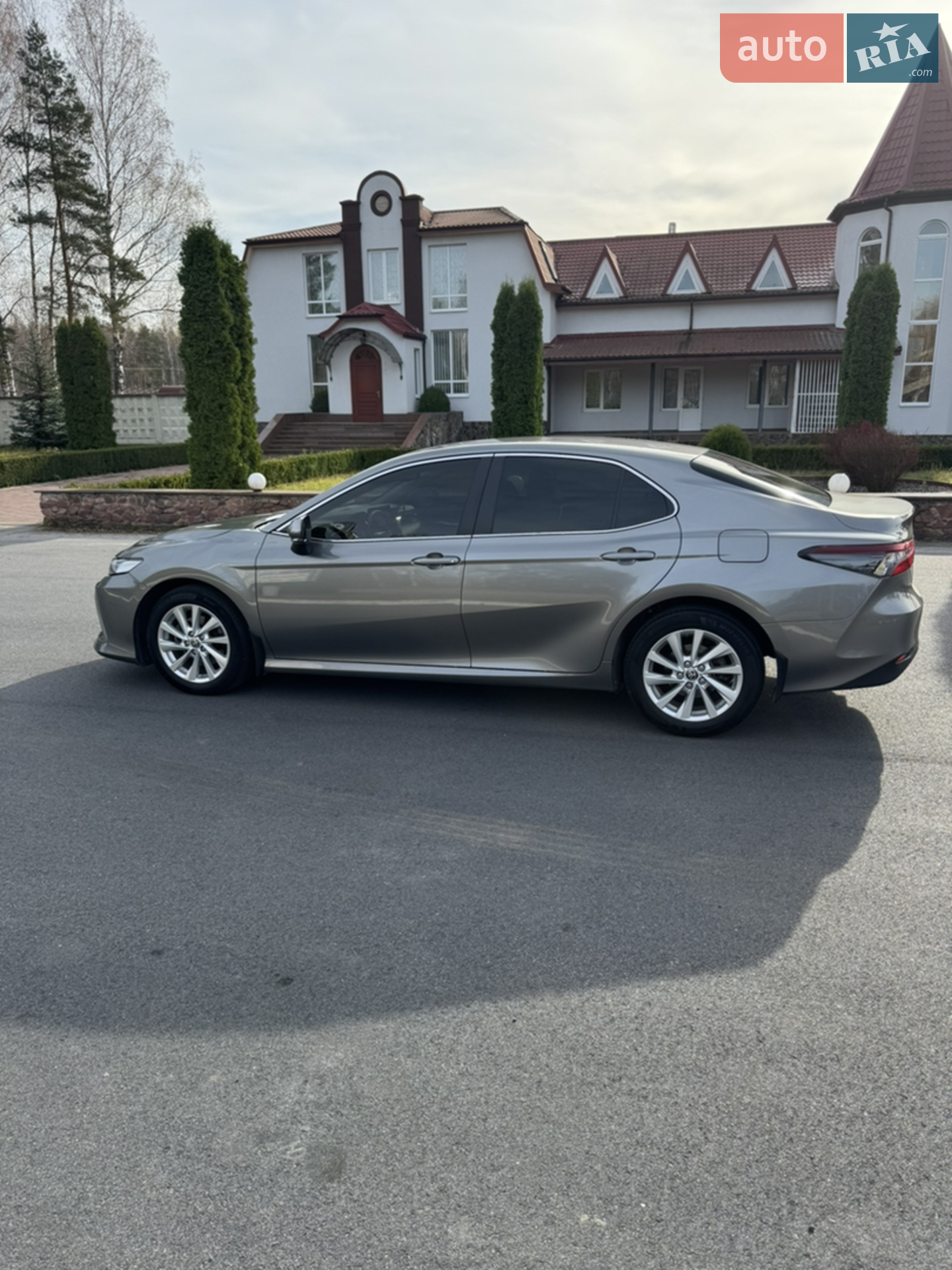 2021 Toyota Camry - мініатюра 17