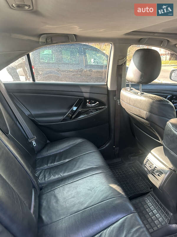 Седан Toyota Camry 2007 в Каменском фото 12 Седан Toyota Camry 2007 в Каменском