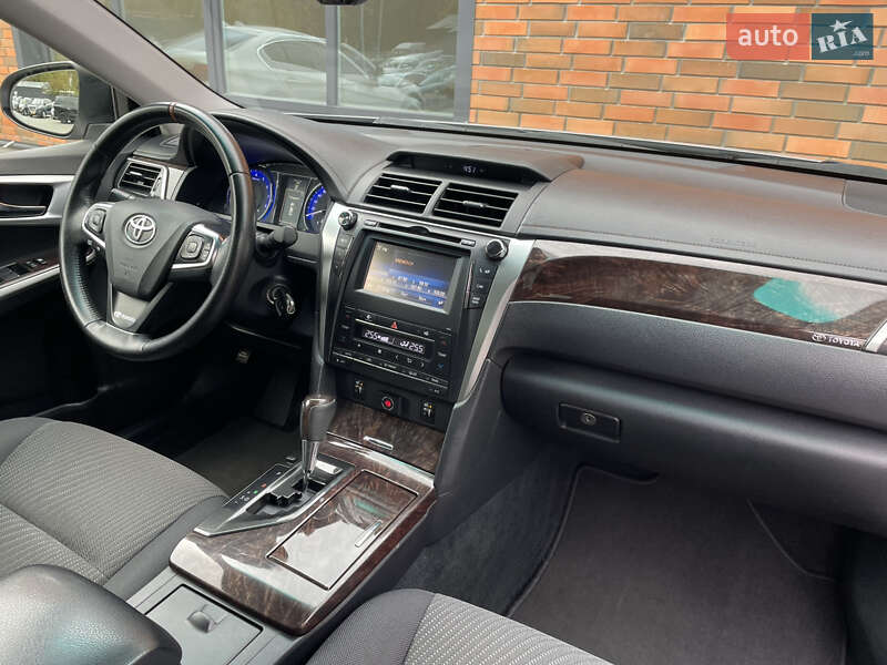 Седан Toyota Camry 2014 в Кременчуге фото 20 Седан Toyota Camry 2014 в Кременчуге