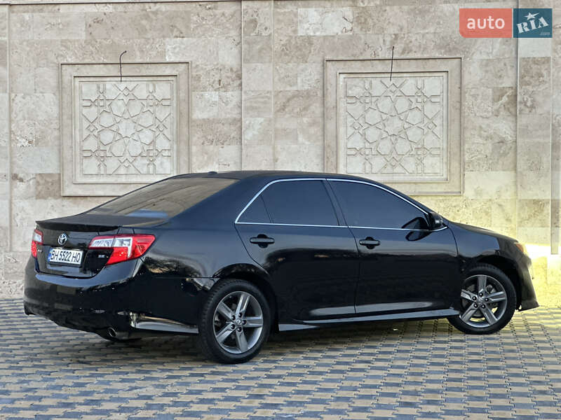 Седан Toyota Camry 2012 в Одесі