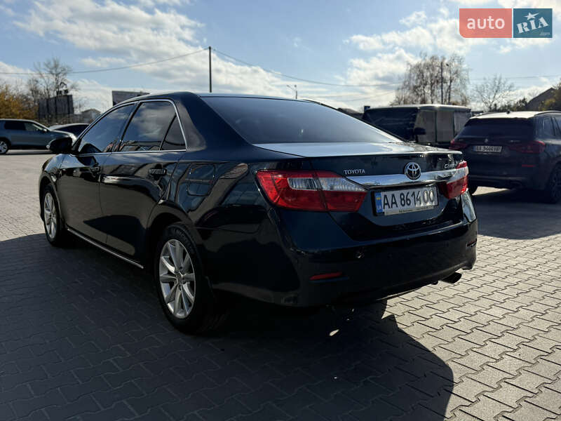 Седан Toyota Camry 2012 в Киеве фото 7 Седан Toyota Camry 2012 в Киеве