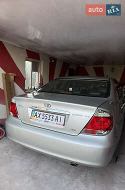 Седан Toyota Camry 2005 в Виннице