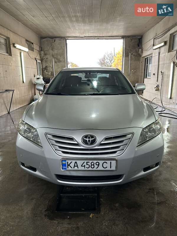 Toyota Camry 2008