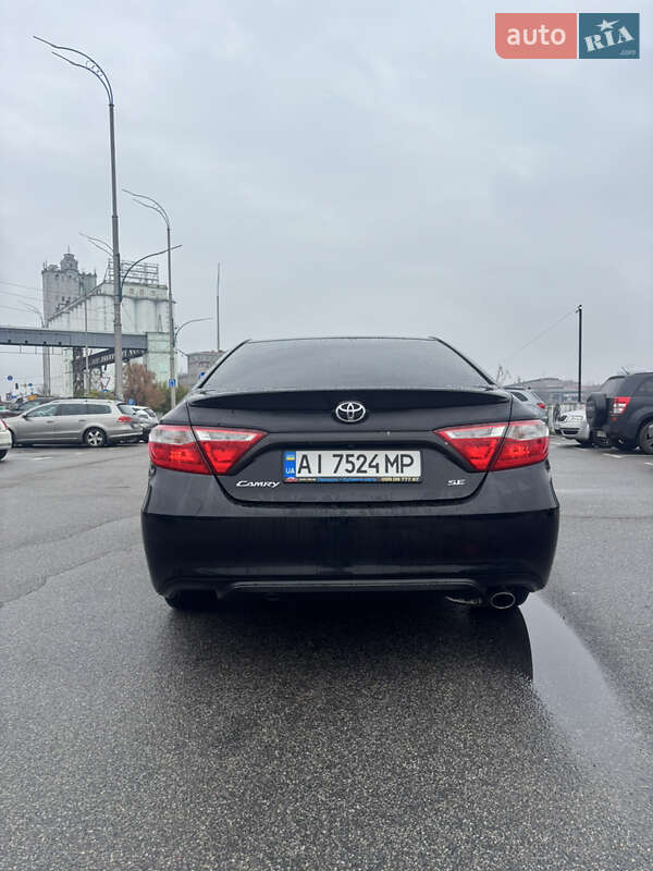 Седан Toyota Camry 2016 в Киеве фото 5 Седан Toyota Camry 2016 в Киеве