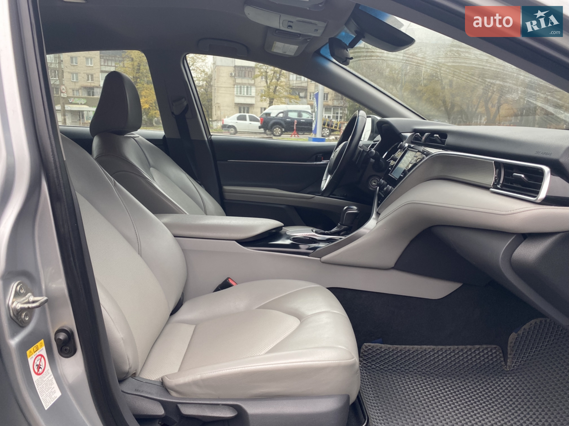 2018 Toyota Camry - мініатюра 14