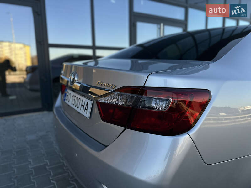 Седан Toyota Camry 2012 в Тернополе фото 4 Седан Toyota Camry 2012 в Тернополе