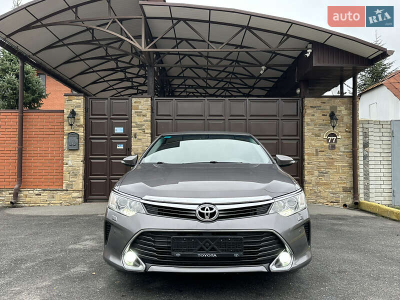 Седан Toyota Camry 2015 в Харькове фото 2 Седан Toyota Camry 2015 в Харькове