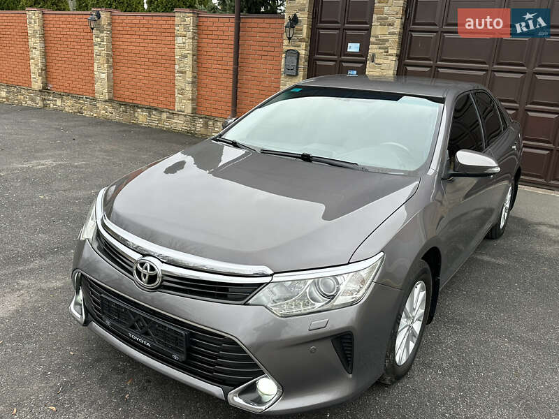 Седан Toyota Camry 2015 в Харькове фото 14 Седан Toyota Camry 2015 в Харькове