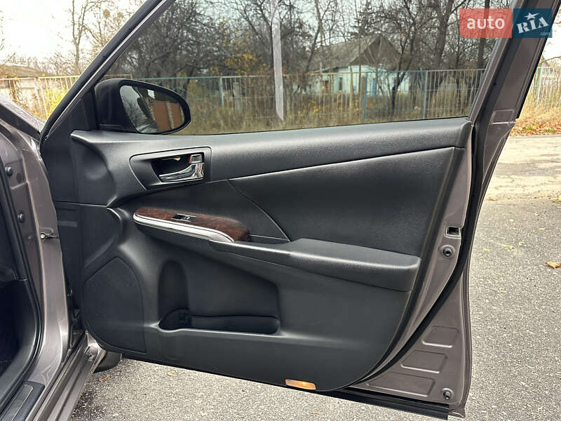 Седан Toyota Camry 2015 в Харькове фото 38 Седан Toyota Camry 2015 в Харькове