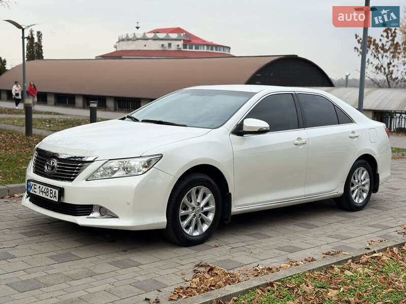 Седан Toyota Camry 2012 в Днепре фото 2 Седан Toyota Camry 2012 в Днепре