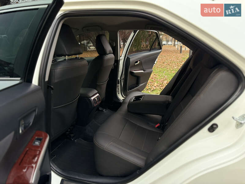 Седан Toyota Camry 2012 в Днепре фото 16 Седан Toyota Camry 2012 в Днепре