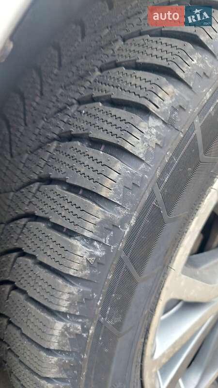 Седан Toyota Camry 2015 в Києві