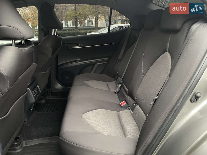 Седан Toyota Camry 2023 в Николаеве фото 13 Седан Toyota Camry 2023 в Николаеве