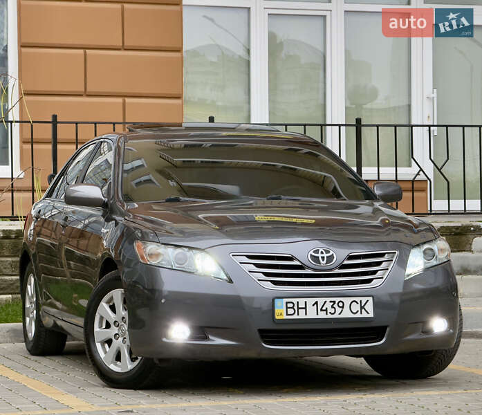 Седан Toyota Camry 2009 в Одессе