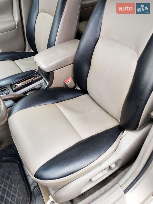 Седан Toyota Camry 2002 в Смеле фото 16 Седан Toyota Camry 2002 в Смеле