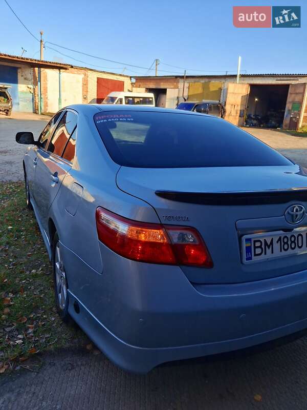 Седан Toyota Camry 2006 в Глухове