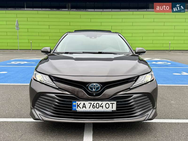 Седан Toyota Camry 2019 в Києві фото 6 Седан Toyota Camry 2019 в Києві