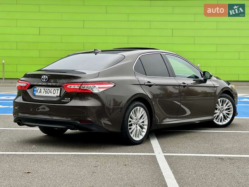 Седан Toyota Camry 2019 в Києві фото 17 Седан Toyota Camry 2019 в Києві