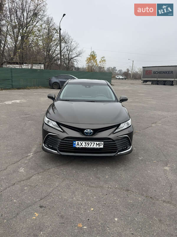 Седан Toyota Camry 2023 в Харькове фото 2 Седан Toyota Camry 2023 в Харькове