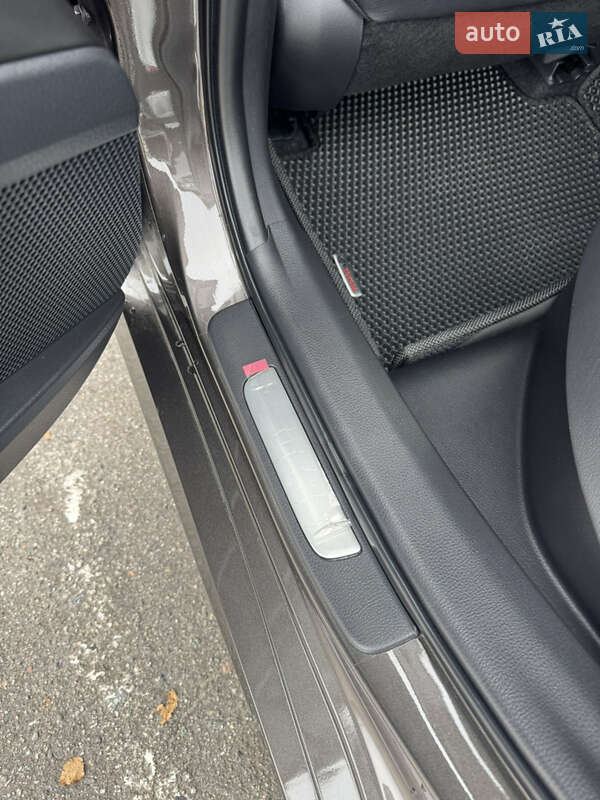 Седан Toyota Camry 2023 в Харькове фото 14 Седан Toyota Camry 2023 в Харькове