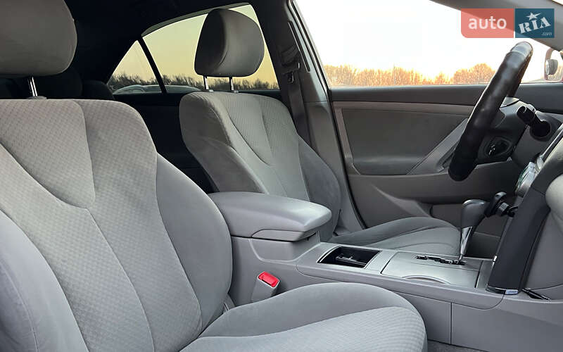 Седан Toyota Camry 2008 в Львове фото 16 Седан Toyota Camry 2008 в Львове