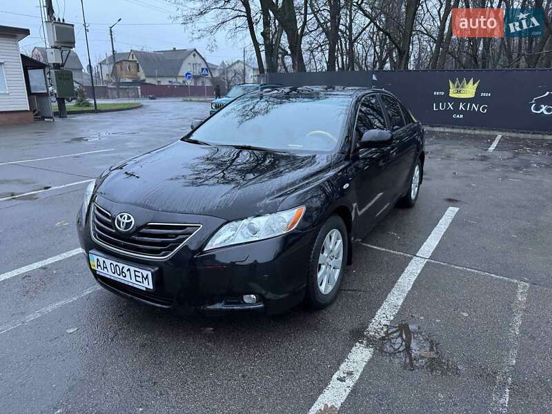 Седан Toyota Camry 2006 в Броварах
