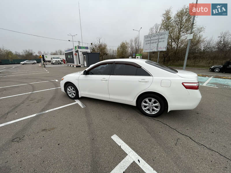 Седан Toyota Camry 2011 в Киеве фото Седан Toyota Camry 2011 в Киеве