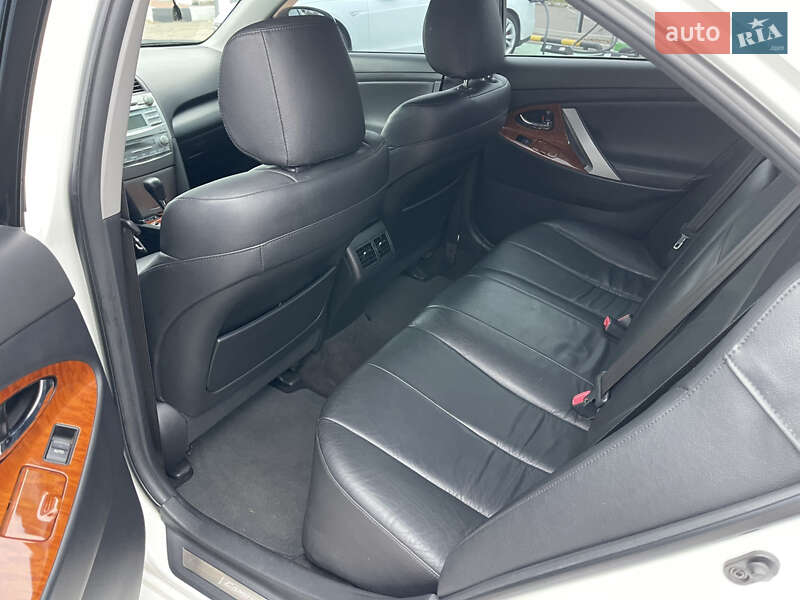 Седан Toyota Camry 2011 в Киеве фото 15 Седан Toyota Camry 2011 в Киеве