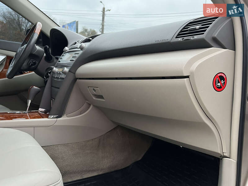 Седан Toyota Camry 2008 в Одессе