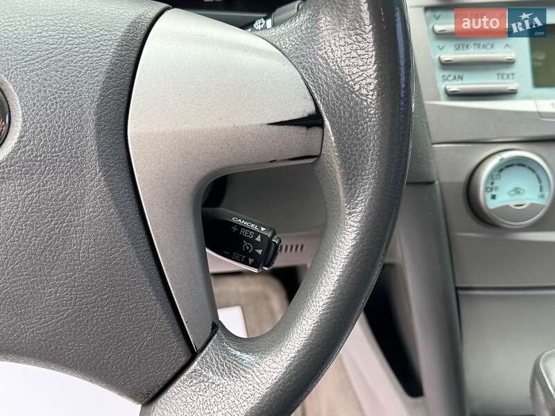 Седан Toyota Camry 2007 в Запорожье