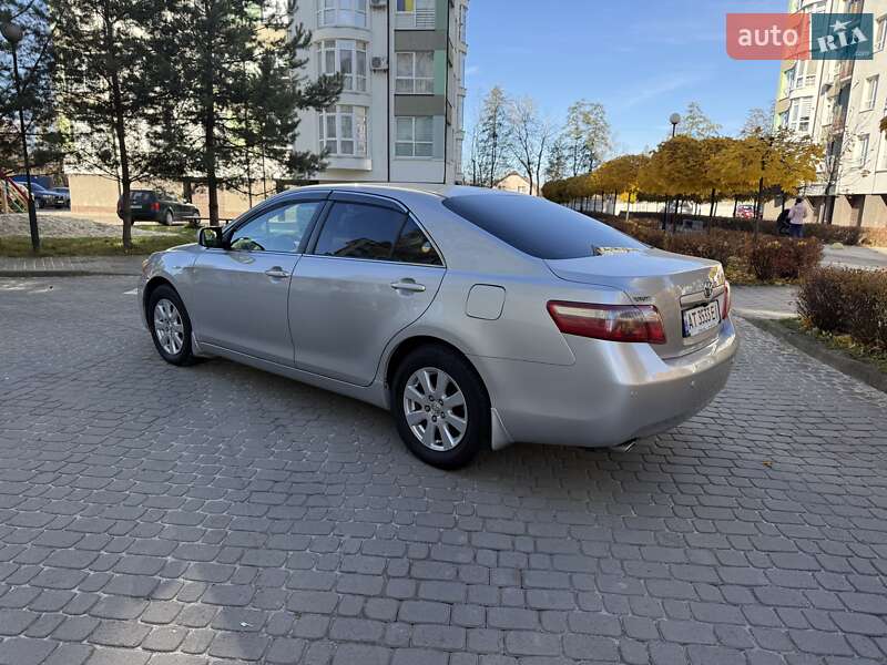 Седан Toyota Camry 2007 в Ивано-Франковске