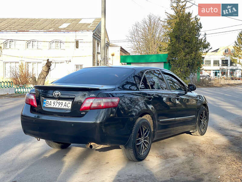 Седан Toyota Camry 2009 в Новоархангельську